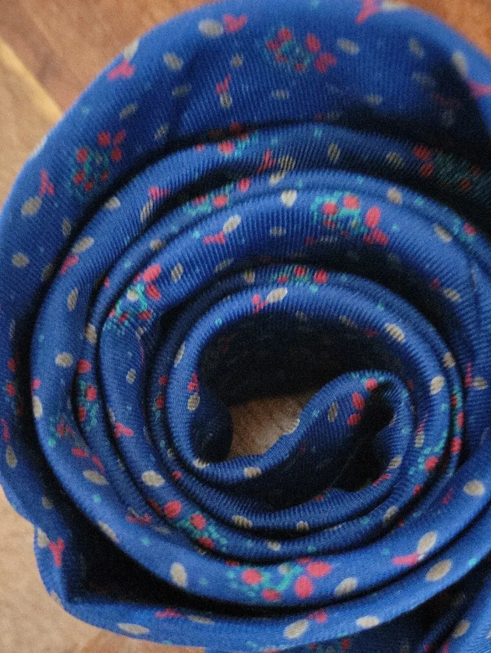 Vintage Yves Saint Laurent Paris/ New York Blue Floral Silk Tie